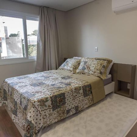 Dallas Apartamentos Na Via Gastronomica-Estacionamento-Amplos E Equipados-Wifi Бенту-Гонсалвис Экстерьер фото