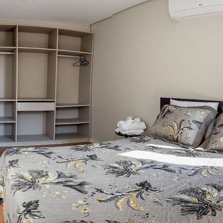 Dallas Apartamentos Na Via Gastronomica-Estacionamento-Amplos E Equipados-Wifi Бенту-Гонсалвис Экстерьер фото