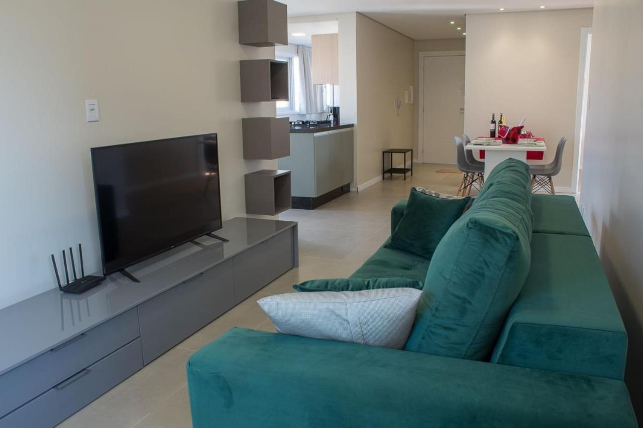 Dallas Apartamentos Na Via Gastronomica-Estacionamento-Amplos E Equipados-Wifi Бенту-Гонсалвис Экстерьер фото