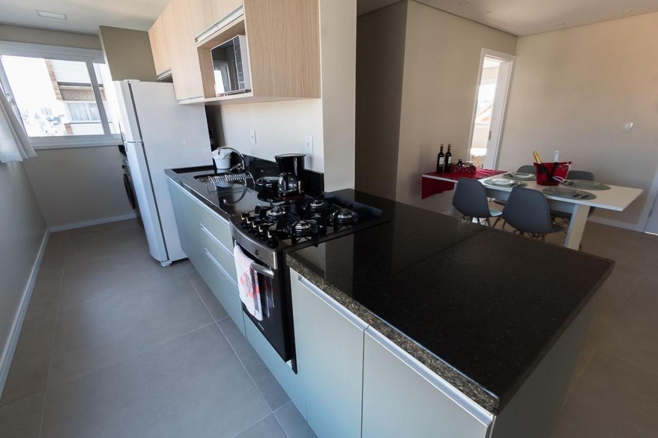 Dallas Apartamentos Na Via Gastronomica-Estacionamento-Amplos E Equipados-Wifi Бенту-Гонсалвис Экстерьер фото