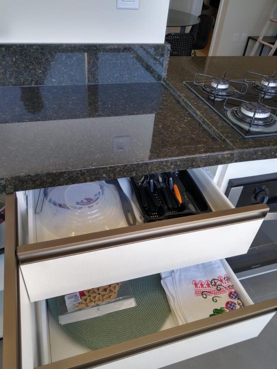 Dallas Apartamentos Na Via Gastronomica-Estacionamento-Amplos E Equipados-Wifi Бенту-Гонсалвис Экстерьер фото