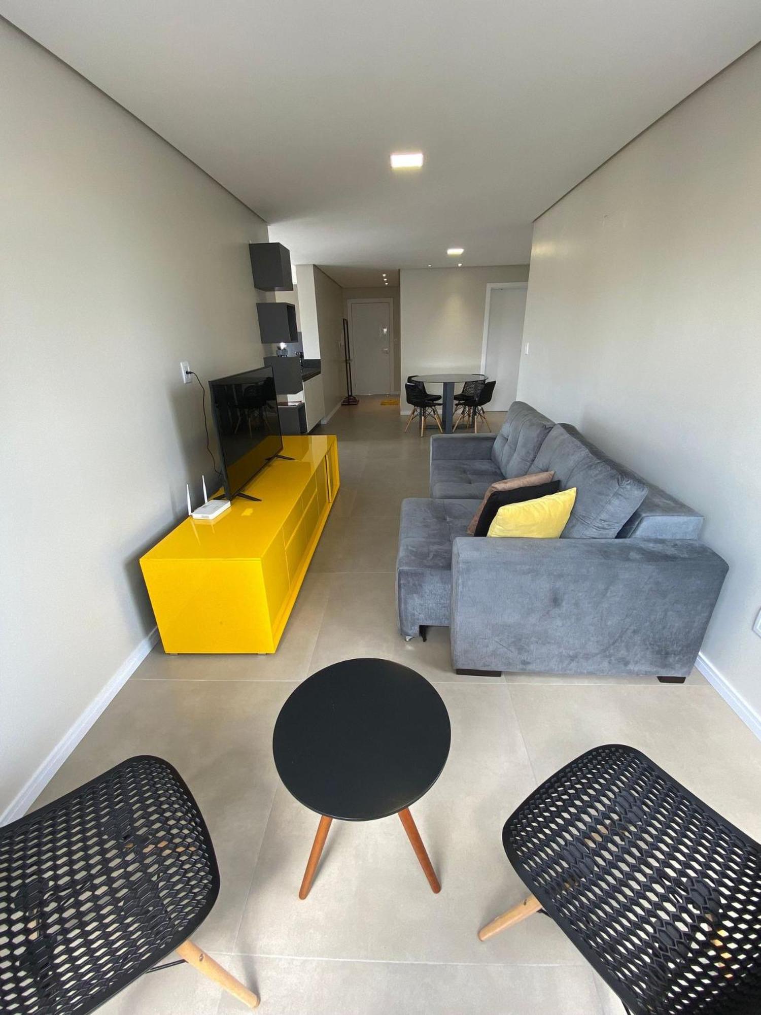 Dallas Apartamentos Na Via Gastronomica-Estacionamento-Amplos E Equipados-Wifi Бенту-Гонсалвис Экстерьер фото