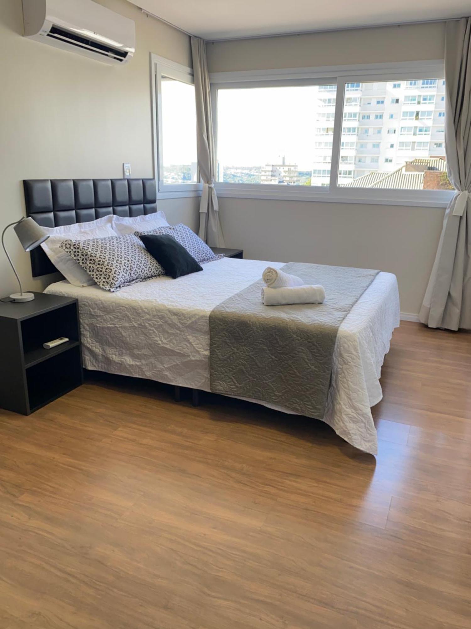 Dallas Apartamentos Na Via Gastronomica-Estacionamento-Amplos E Equipados-Wifi Бенту-Гонсалвис Экстерьер фото