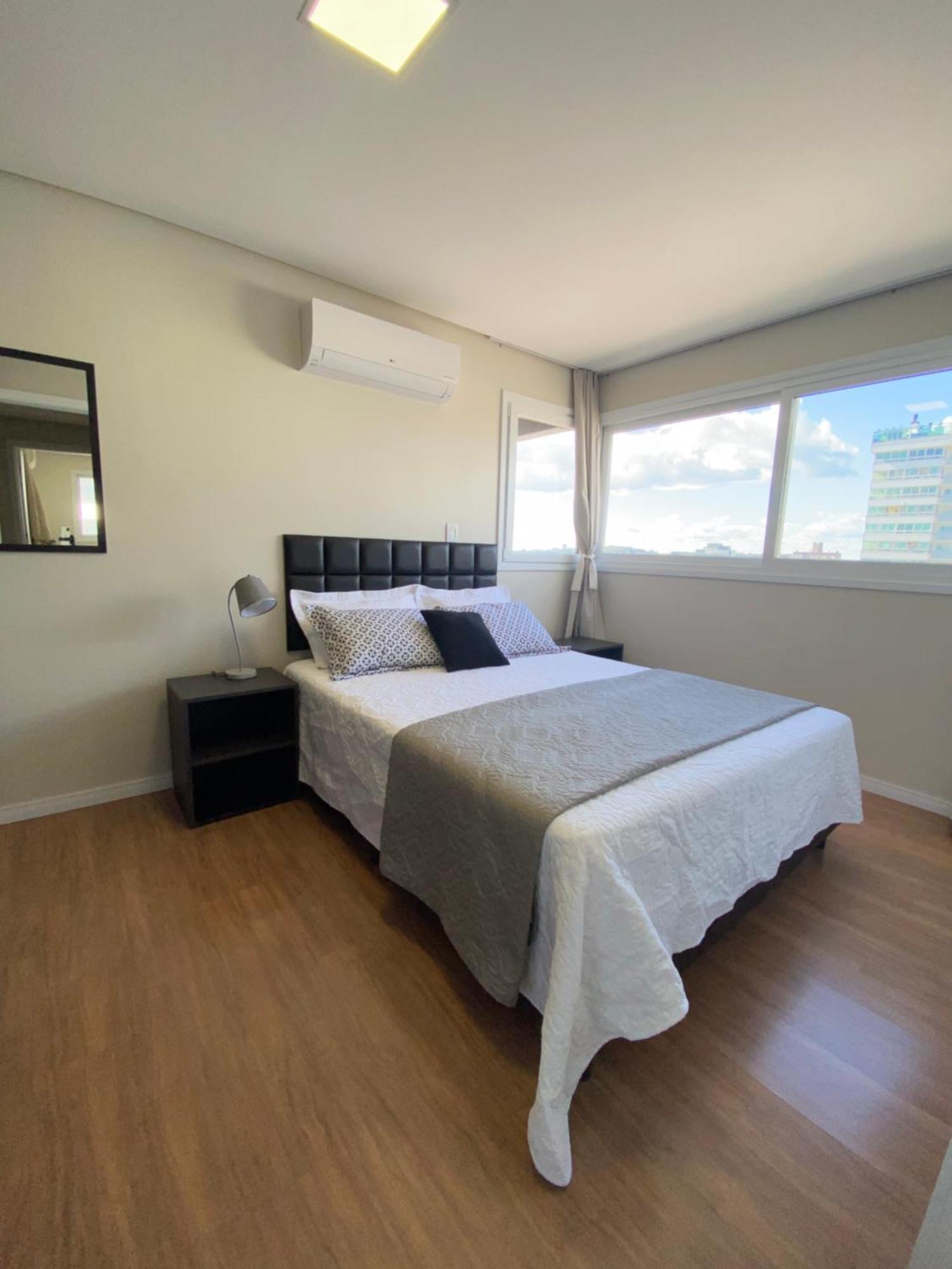 Dallas Apartamentos Na Via Gastronomica-Estacionamento-Amplos E Equipados-Wifi Бенту-Гонсалвис Экстерьер фото