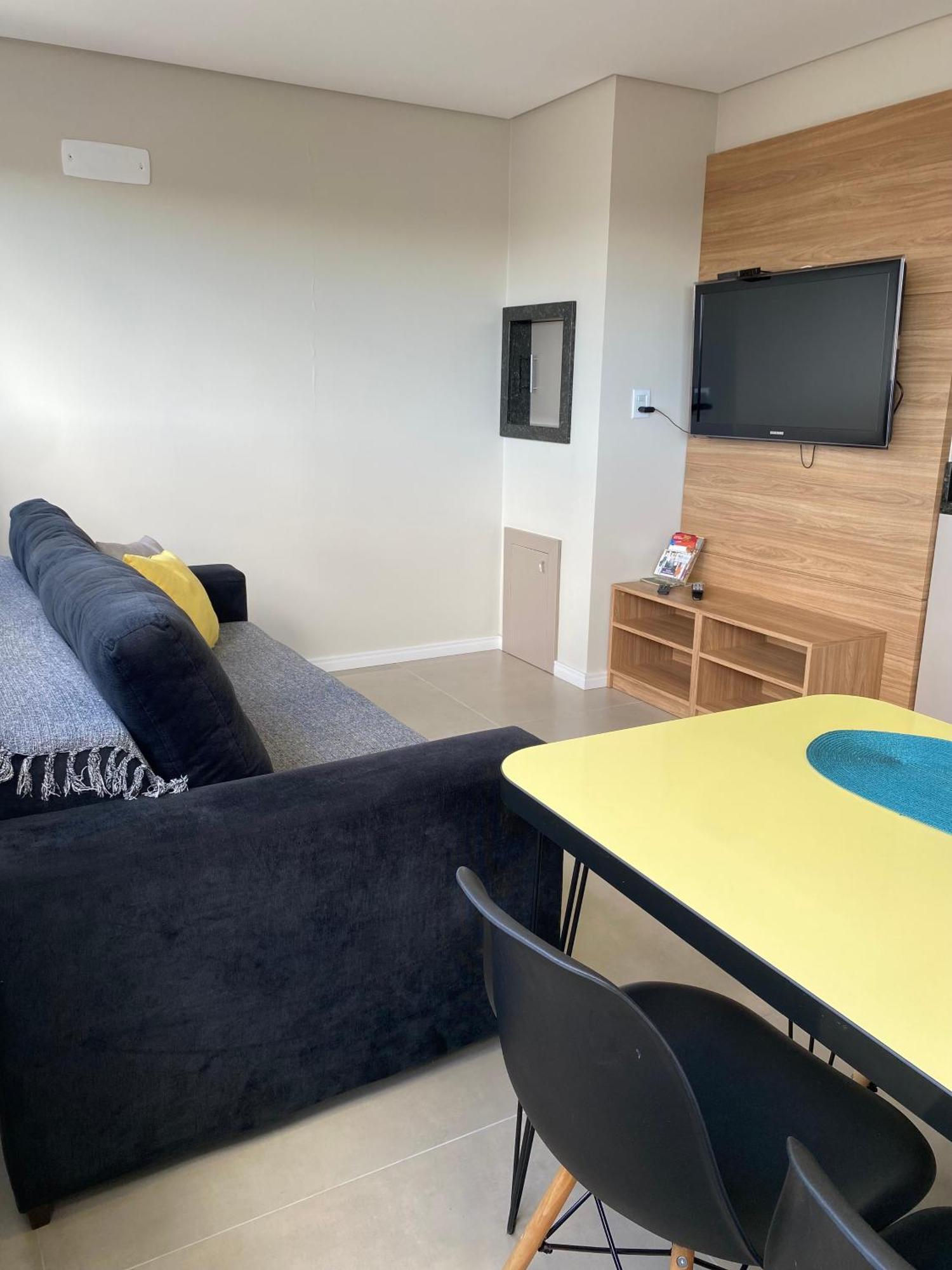 Dallas Apartamentos Na Via Gastronomica-Estacionamento-Amplos E Equipados-Wifi Бенту-Гонсалвис Экстерьер фото