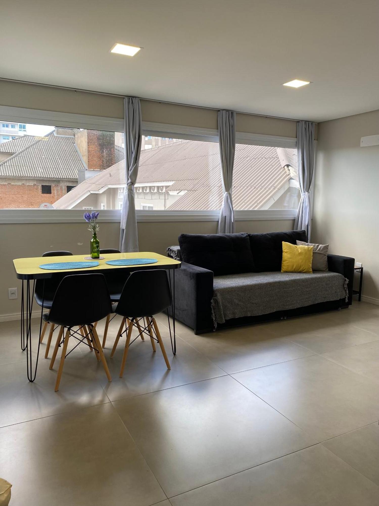 Dallas Apartamentos Na Via Gastronomica-Estacionamento-Amplos E Equipados-Wifi Бенту-Гонсалвис Экстерьер фото